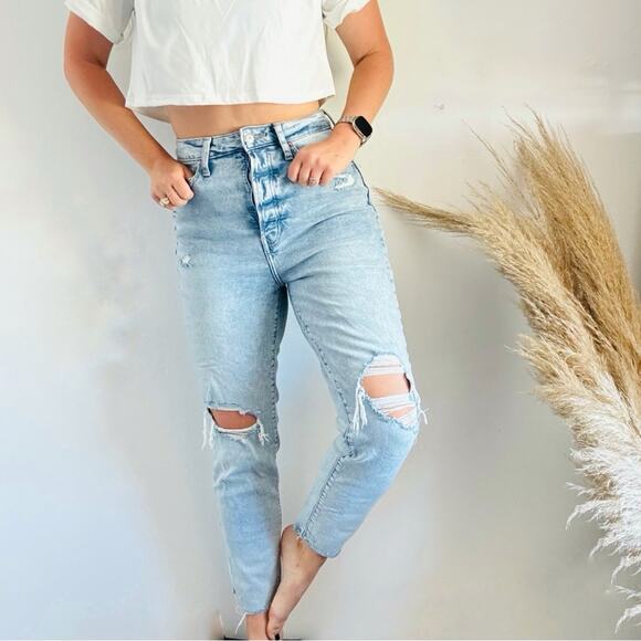 NEW OLD NAVY Light Acid Wash Blue High Rise Straight  Distressed Denim Jeans 8 - Picture 15 of 16